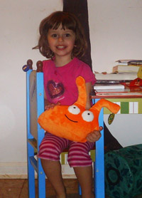 Smuckles with my friend's daughterbot, Nannette! Girls love stuffed animals. Smuckles and Nannette! Little girls love stuffed animals.